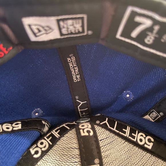 Men's Angel's Fitted Hat - Picture 3 of 3